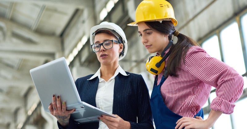 Modernize the supply chain with smart, connected analytics